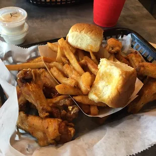 a tray of fried food