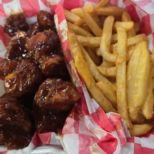 Honey BBQ boneless wings with fries