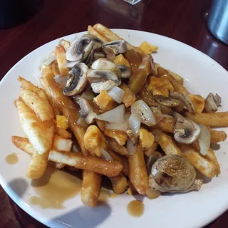 Wingzup Poutine