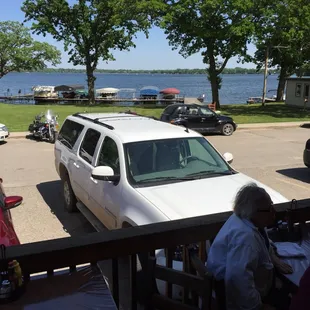 Beautiful view of the lake, great place to dine!