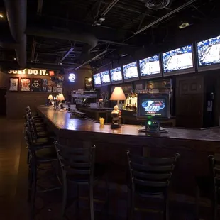 Over 40 HD big screens!