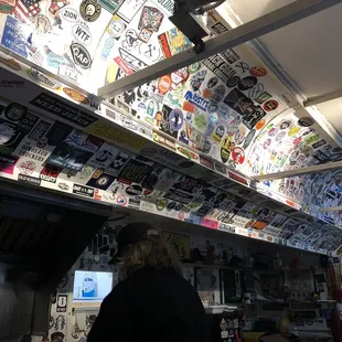 Great way to pass the time as you wait for awesome food !!