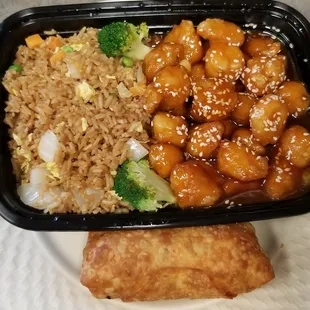 Sesame Chicken Special w/fried rice and egg roll.