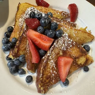 Traditional French Toast Brunch