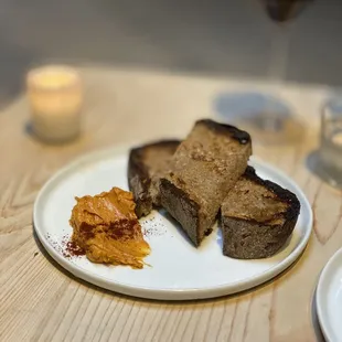 Bread and chili butter