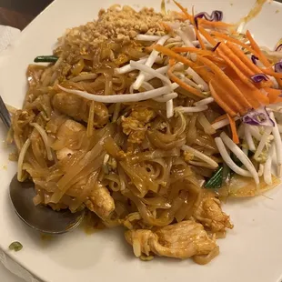 Pad Thai with chicken