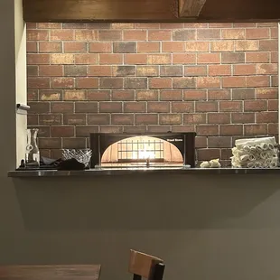 Wood fire grill for pizza