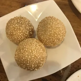 Deep Fried Red Bean Paste Sesame Balls