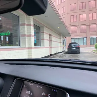 a view of the outside of the restaurant