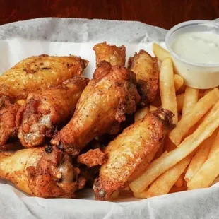 fried chicken, bbq chicken, bbq wings, food, poultry, chicken wings and fried chicken, fried chicken wings, chicken, chicken wings