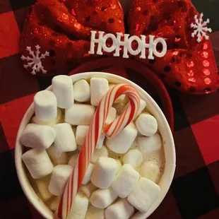 Candy Cane Hot Cocoa