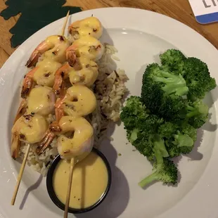 Honey mustard shrimp with wild rice pilaf and broccoli