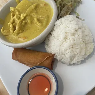 L6. Yellow Curry Lunch Special