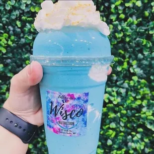 Blue moon protein shaje with 24g of protein, 21 essential vitamins and minerals...sooo good!!