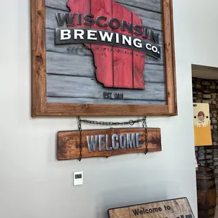 a welcome sign and a welcome sign