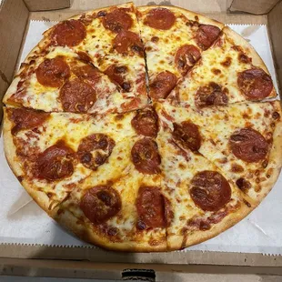 medium pepperoni pizza.