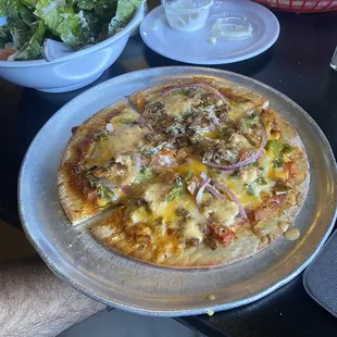 Tommy Gunn thin pizza