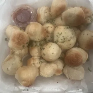 Where's my garlic and parm??