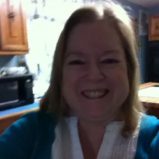 Lynda B.
