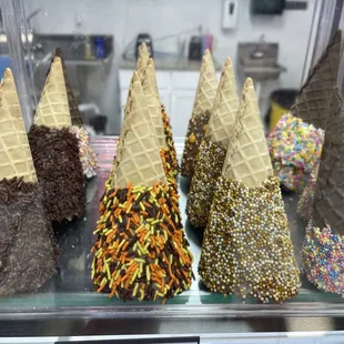 a variety of ice cream cones