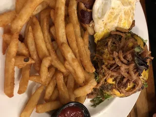 Nick & Tom's