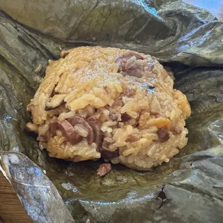 D02. Sticky Rice in Lotus Leaf