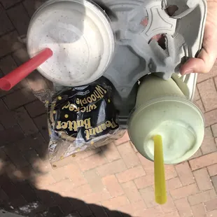 Cinnamon Toast Crunch (left) and lemon chillo (right) milkshakes