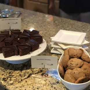 Flourless chocolate cake and chocolate chip cookies