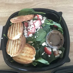 Strawberry spinach salad with extra bread