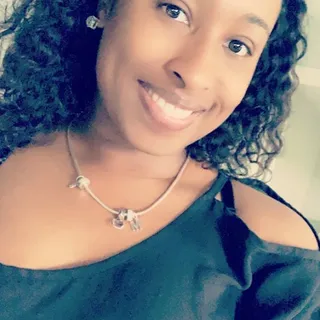 MarQuila F.