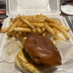 Classic Cheeseburger