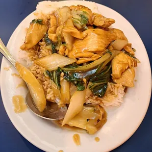 Chicken with vegetables and rice