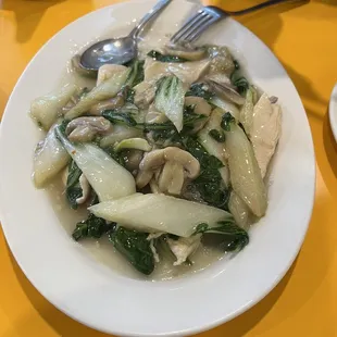 Moo Goo Gai Pan