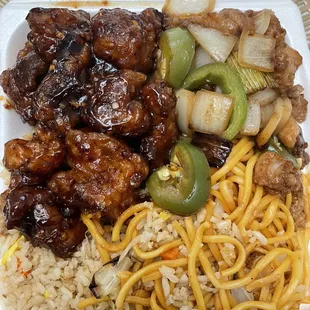 Combo B- orange chicken, jalapeño chicken, fried rice and chow mein