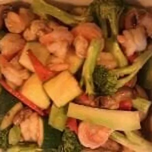 Shrimp with veggies