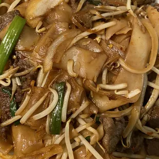 Spicy Beef Chow Fun