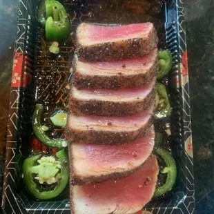 Black pepper tuna