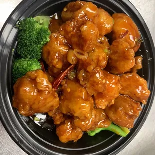 chicken wings and fried chicken, food