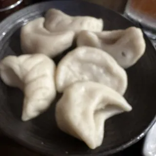 STEAMED VEG DUMPLING
