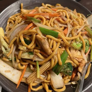 VEGETABLE LO MEIN