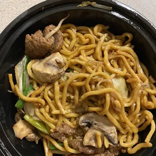 BEEF LO MEIN