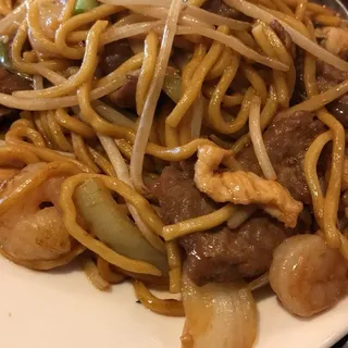 COMBINATION LO MEIN