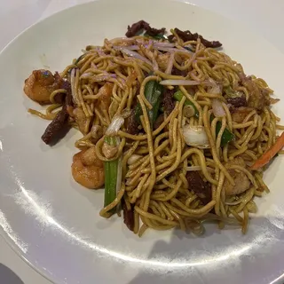 House Special Lo Mein