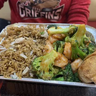 Shrimp and broccoli