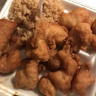 food, chicken wings and fried chicken