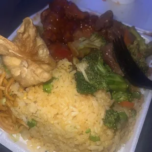 This is so so so good everything is good and nicely cooked, two plates like this is $28 and some change. This is my spot