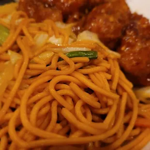 Chow Mein &amp; Orange Chicken