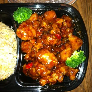 Orange chicken. Taste pretty good!