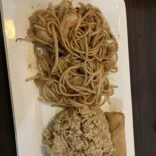 L28Shrimp Lo mein special