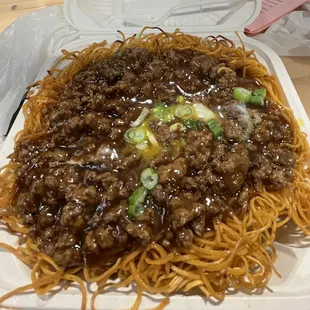 Minced beef with Pan fried noodles